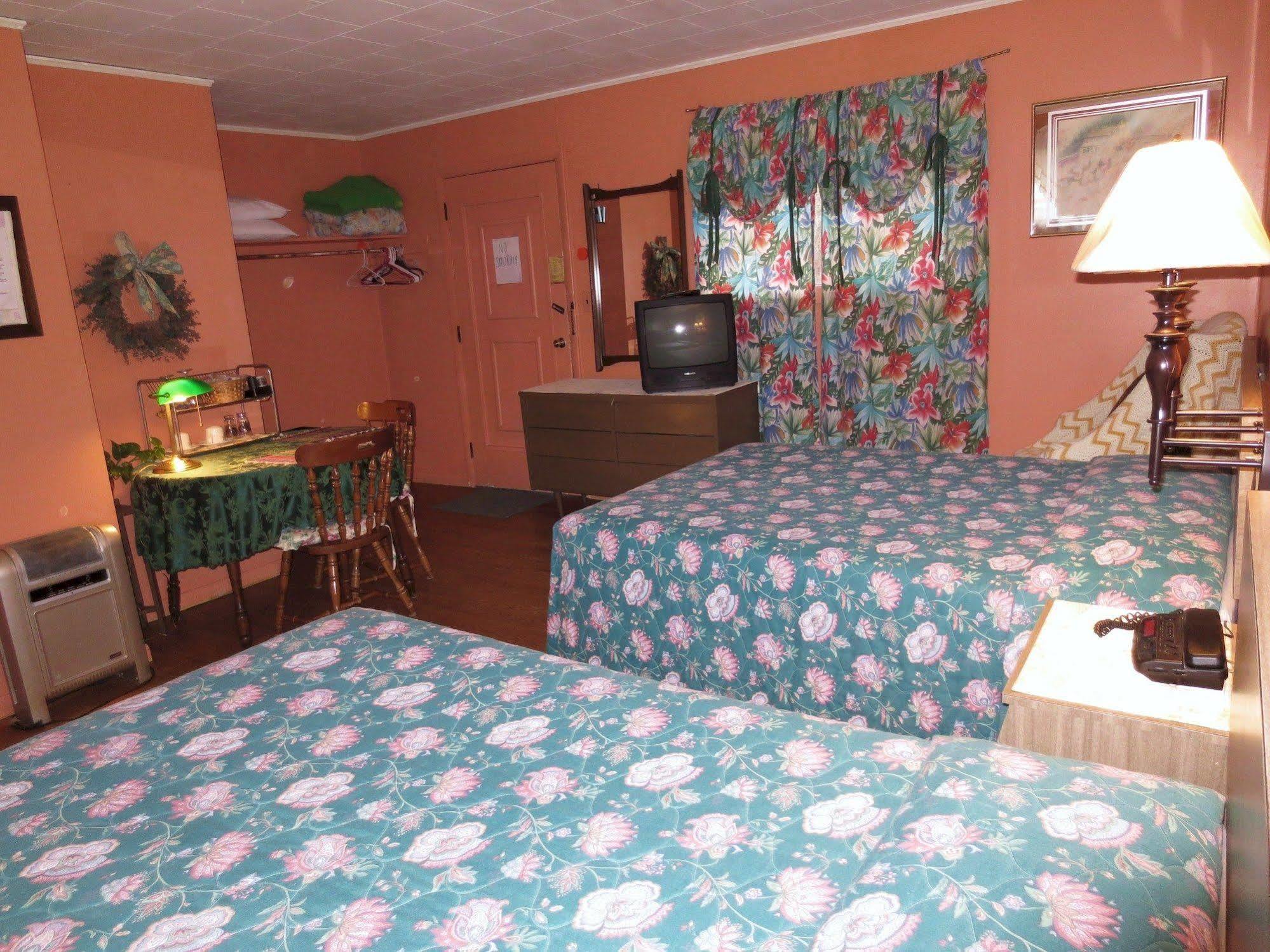 Four Seasons Motel Catskill Exteriör bild