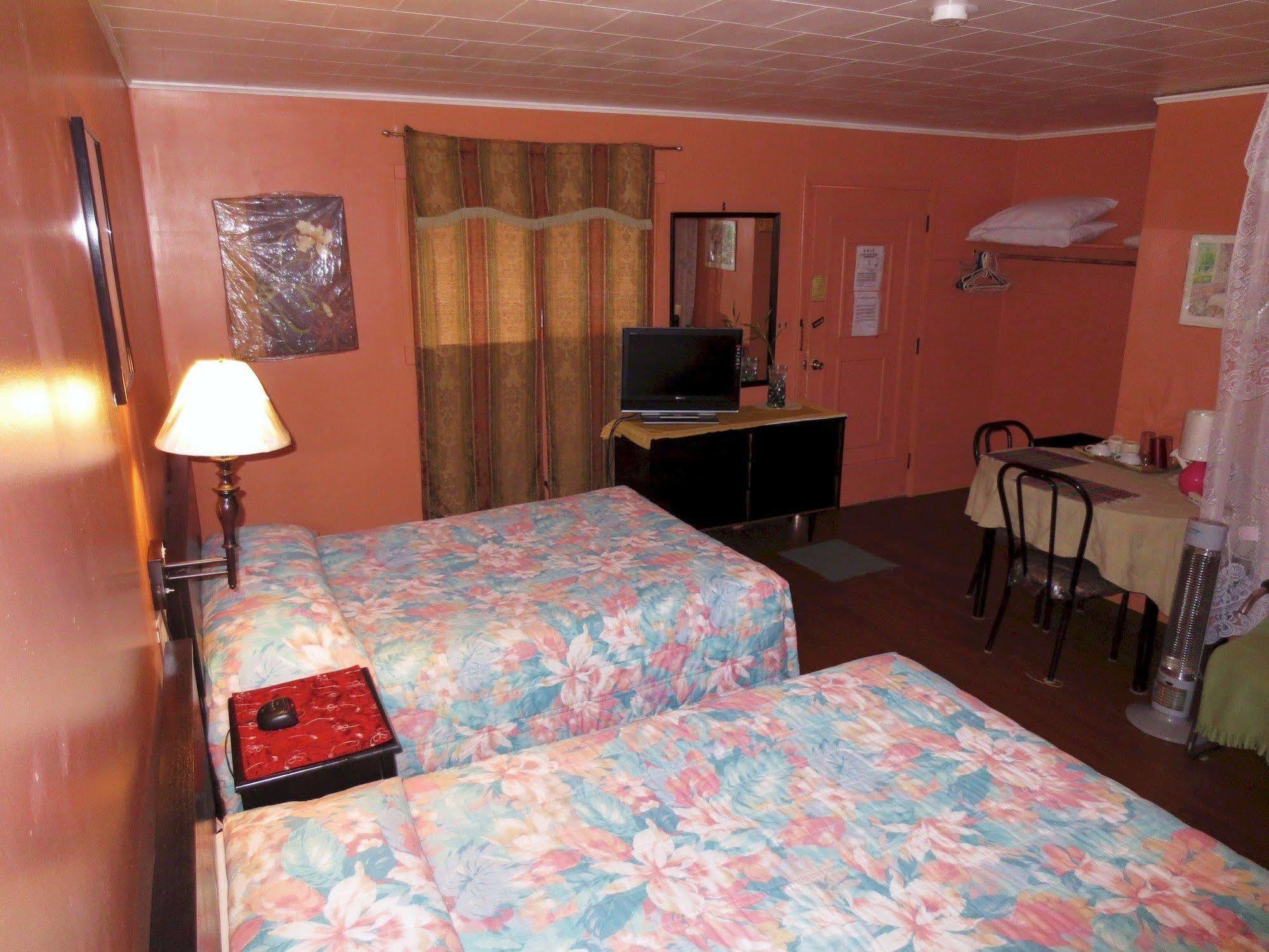 Four Seasons Motel Catskill Exteriör bild