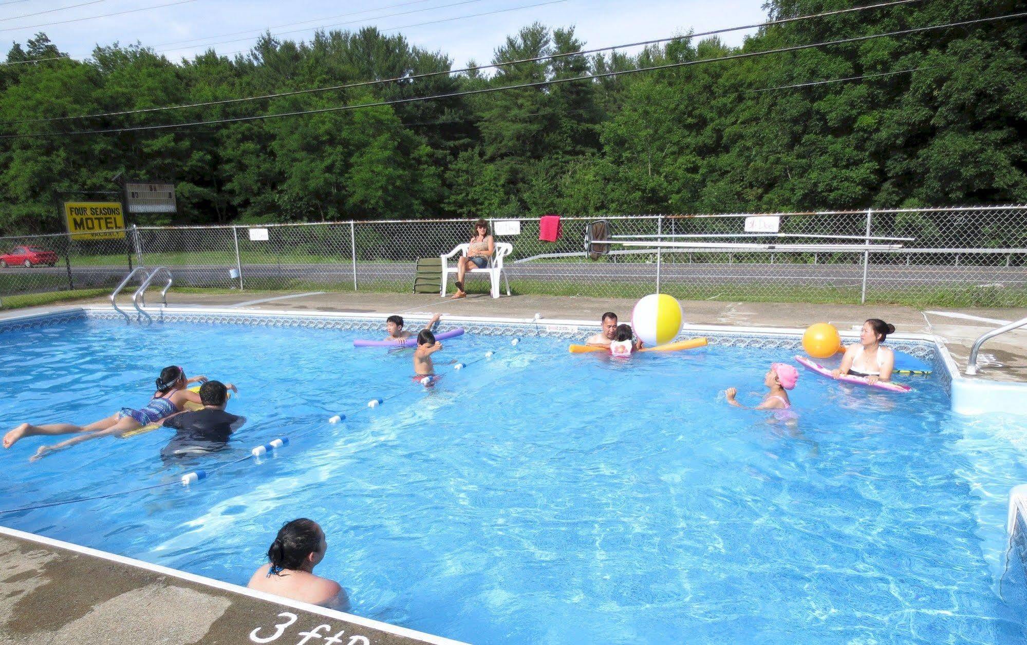 Four Seasons Motel Catskill Exteriör bild